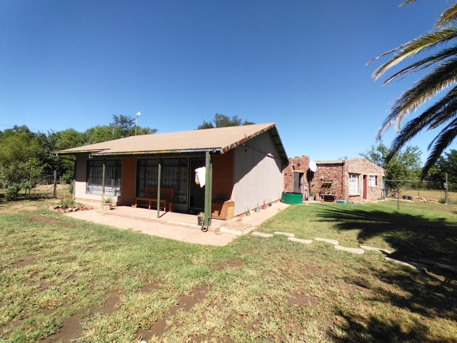 4 Bedroom Property for Sale in Christiana North West